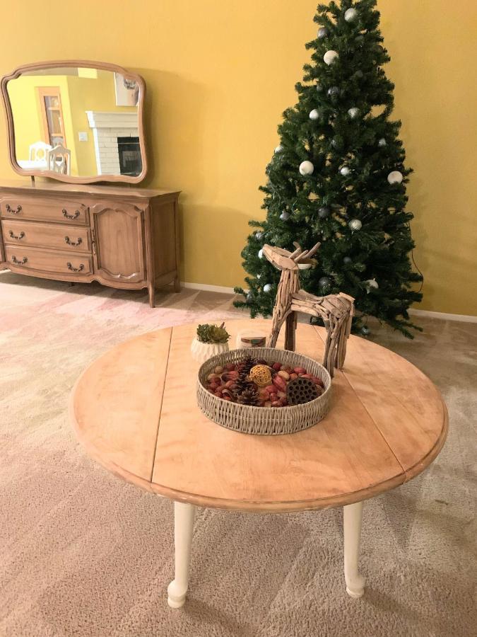 Festive Haven Room Hemet Extérieur photo
